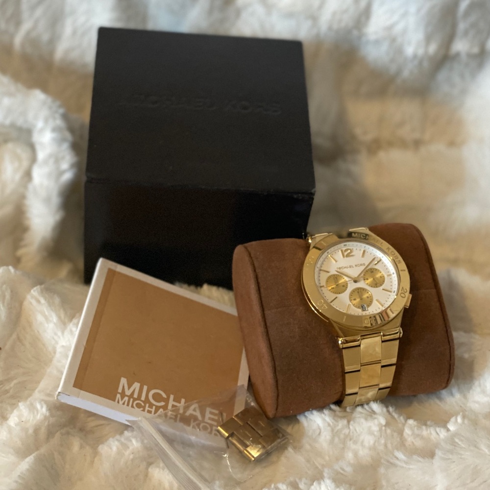 Micheal kors GOLD PLATED stainless steel 10ATM